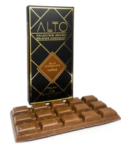 milk chocolate toffee full bar 1536x1536